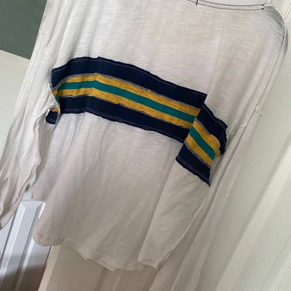 WE THE FREE by FREE PEOPLE shear(but not see-through striped top'💛💙